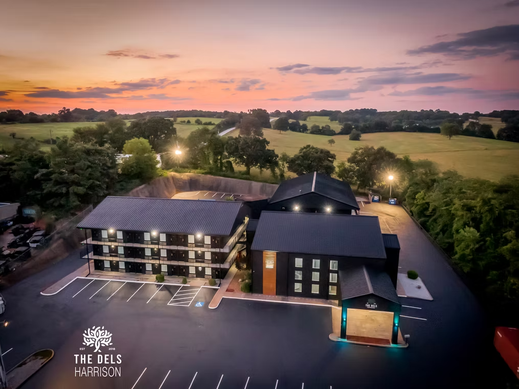 Property main image